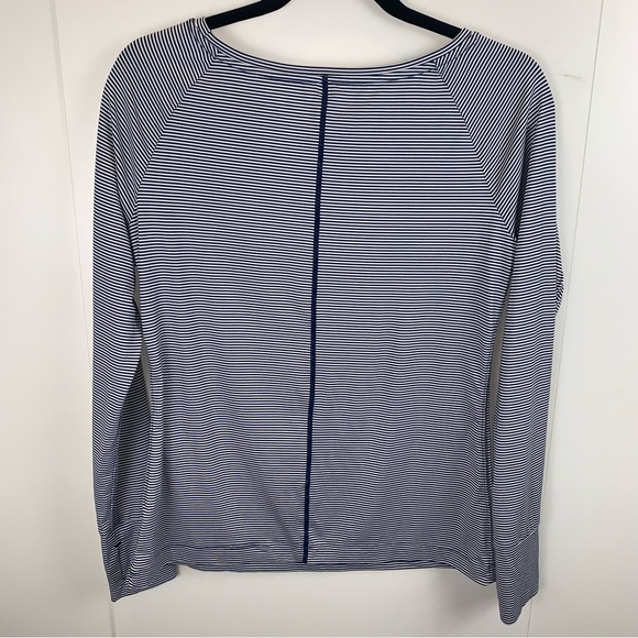 RARE GapFit Breathe Blue White Striped Long Sleeve Performance T-shirt sz S - Picture 7 of 7